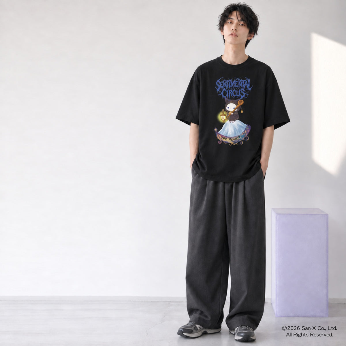 ルナズ センチメンタルサーカス タロットTシャツ THE HERMIT 男性の着用イメージ